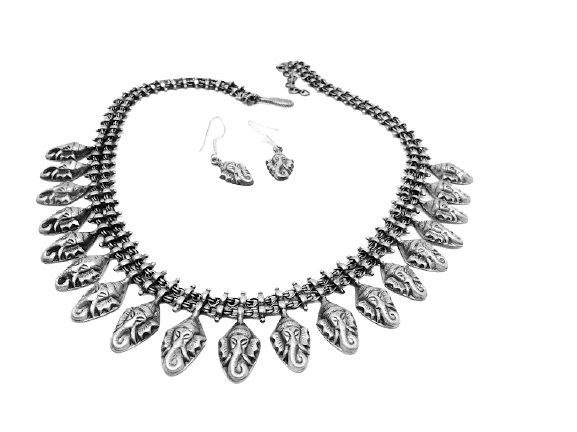 92.5 OXIDIZED SILVER  TRADITIONAL NECKLACE FOR GIRLS 