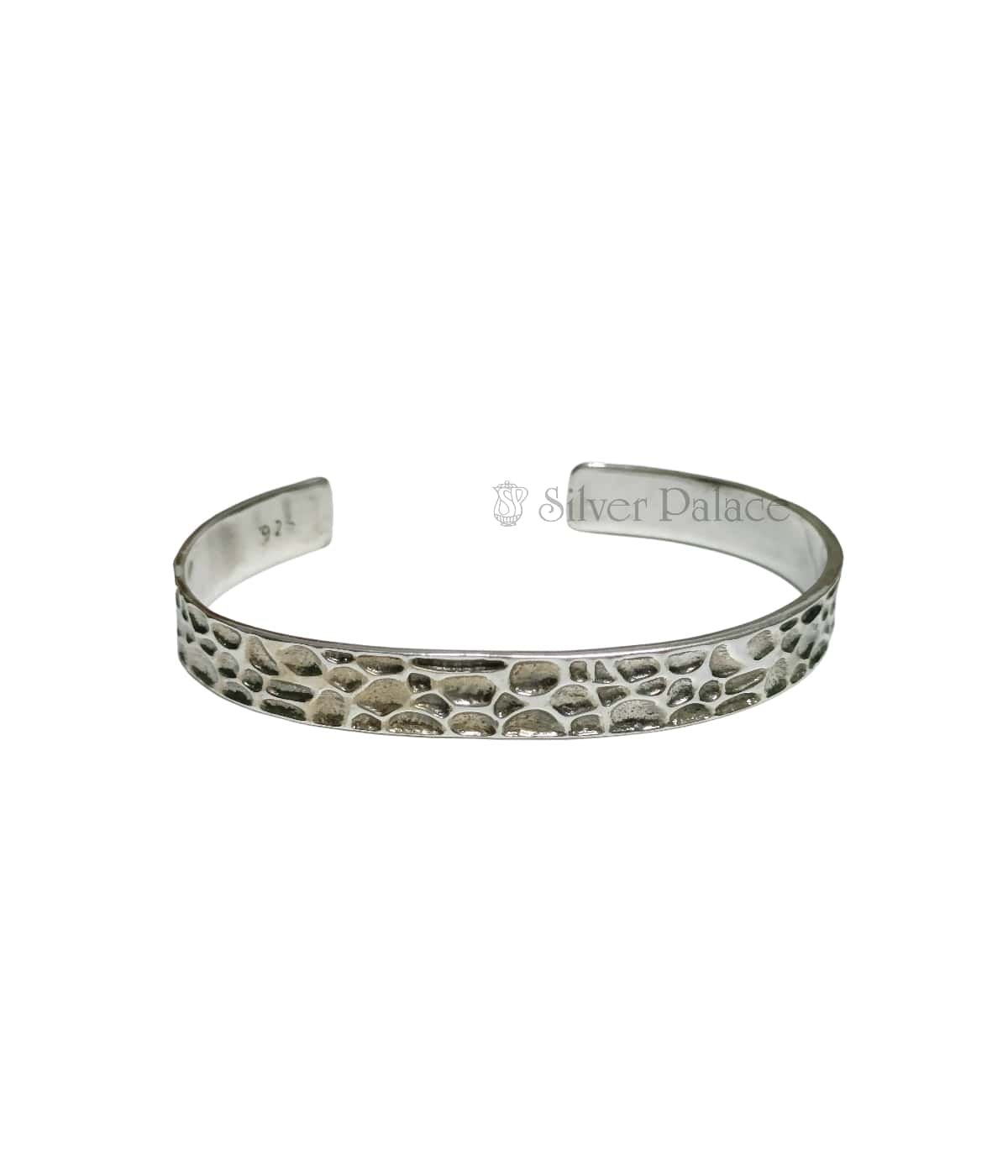 STERLING SILVER CAVITY ENGRAVED THICK KADA FOR MEN