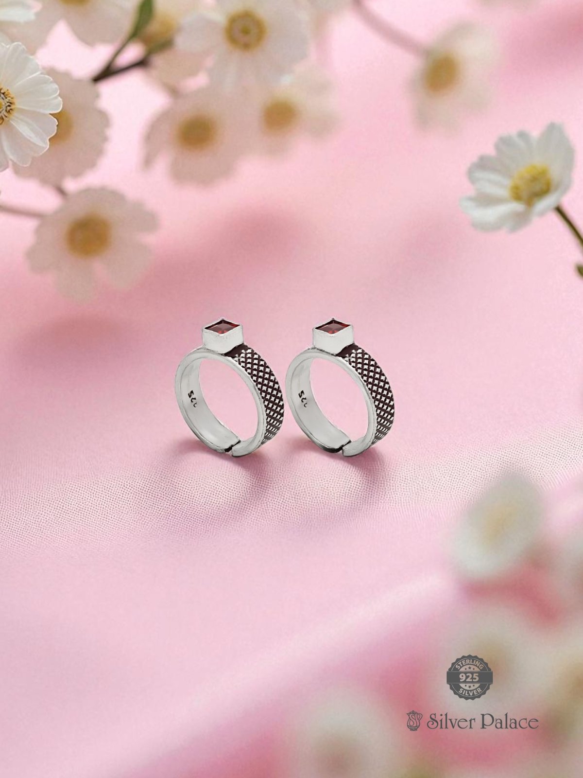 925 OXIDISED SILVER RED STONE TOE RING FOR LADIES NEETH COLLECTION 