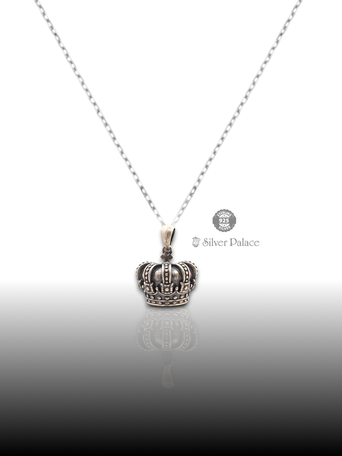 925 OXIDISED SILVER MAAN COLLECTION ROYAL FAMILY CROWN TURK PENDANT FOR BOYS