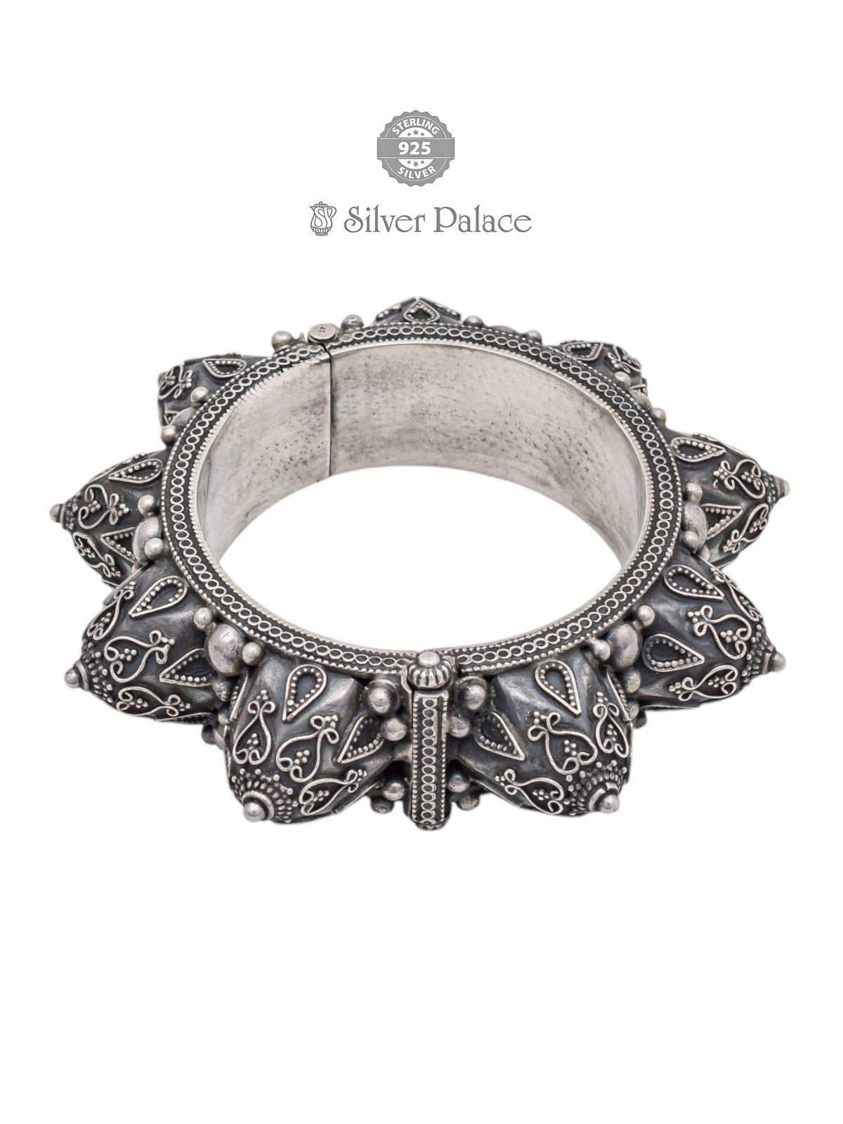 92.5 OXIDIZED SILVER BHAVA COLLECTION BANGLE FOR GIRLS