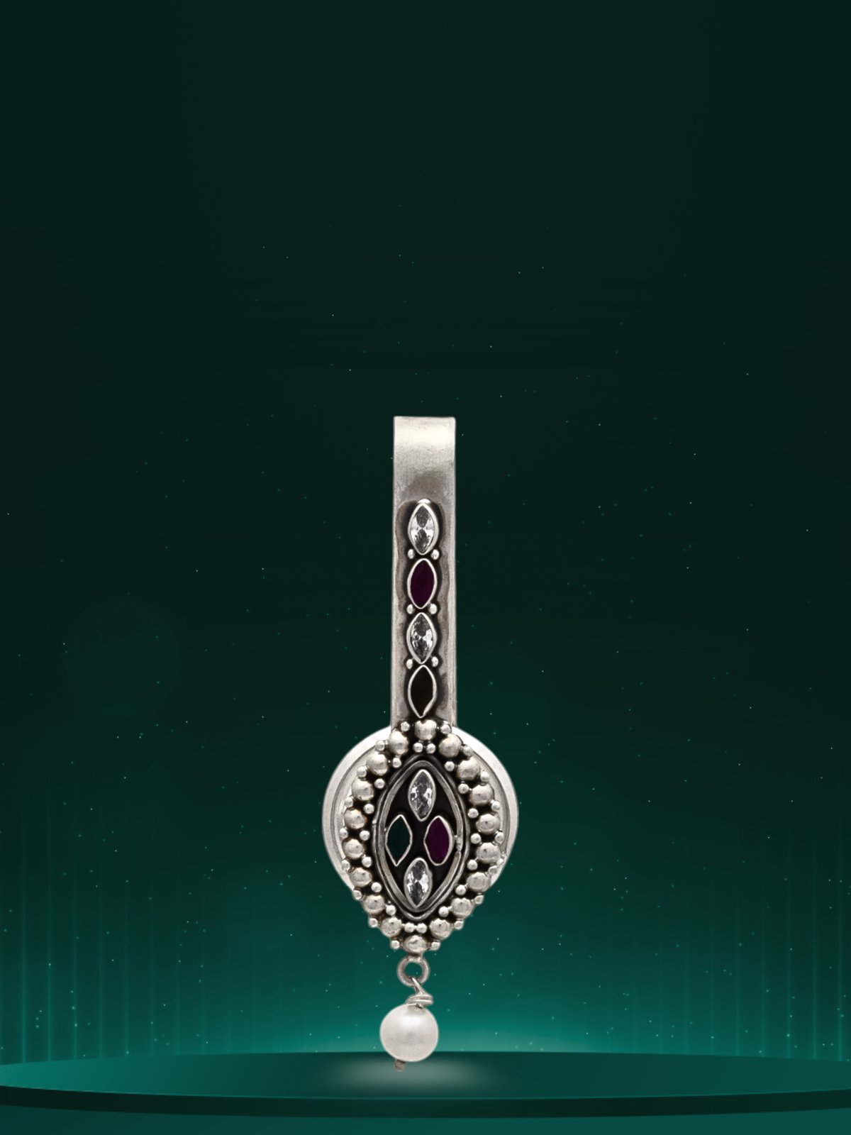 925 Oxidised Silver Cut Stone With White Beads Hip Key Chain For Ladies